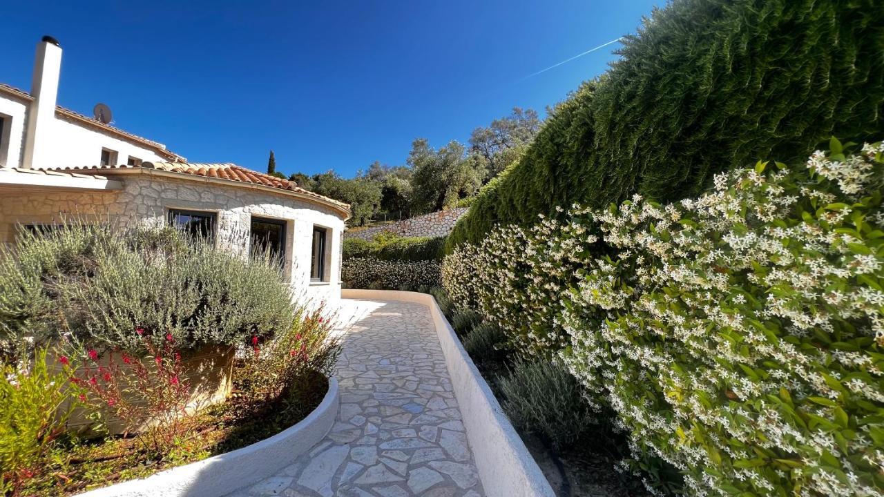 Villa Sania Kassiopi Eksteriør billede