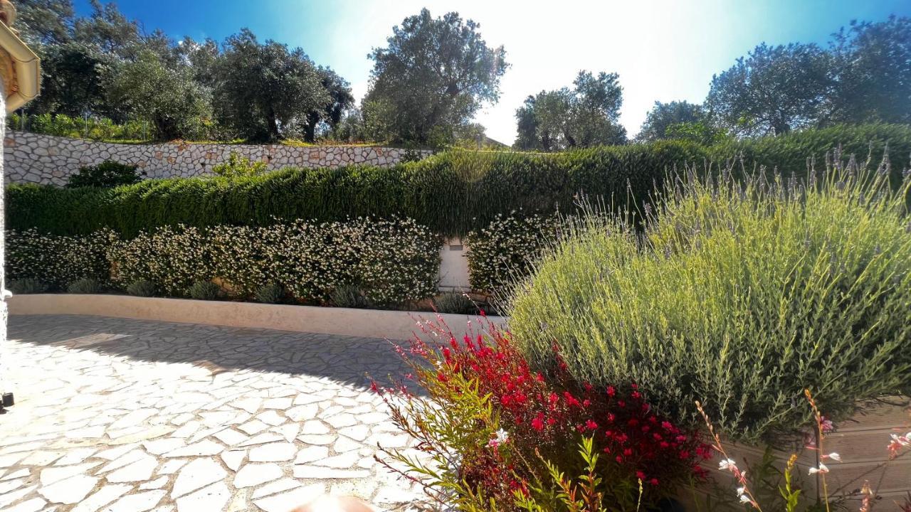 Villa Sania Kassiopi Eksteriør billede